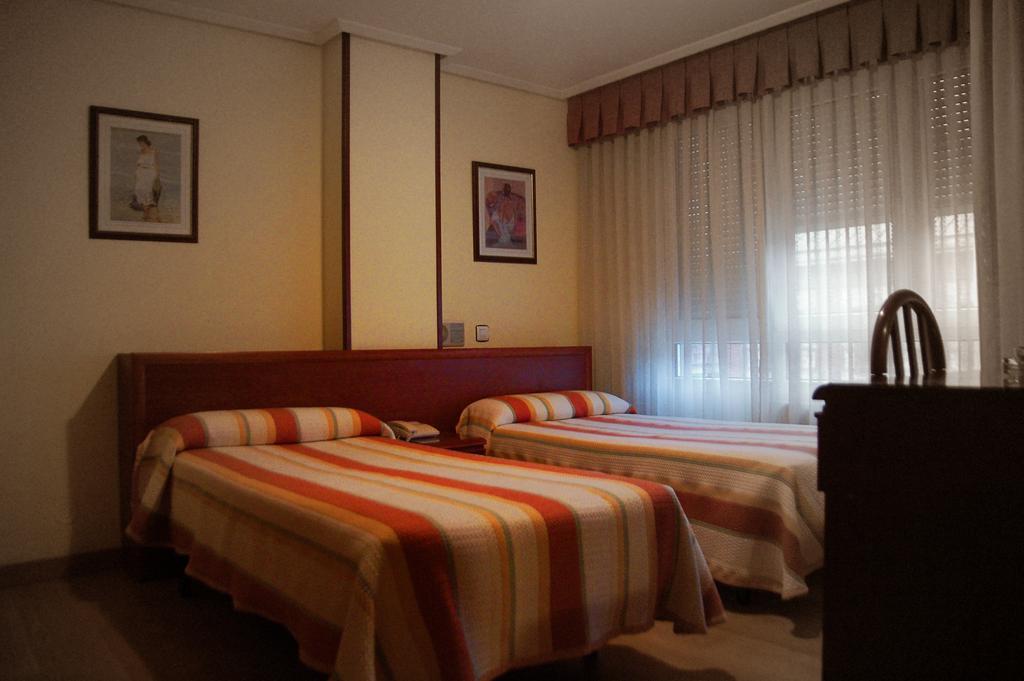 Hotel San Glorio Santander Kamer foto