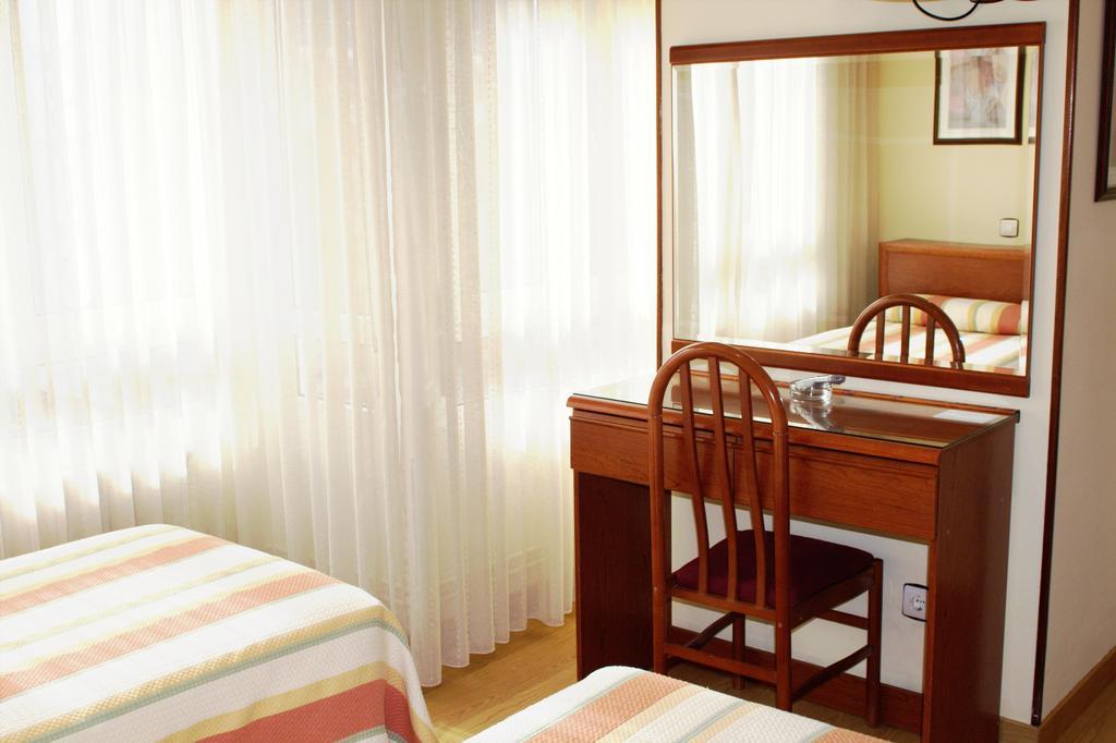 Hotel San Glorio Santander Kamer foto